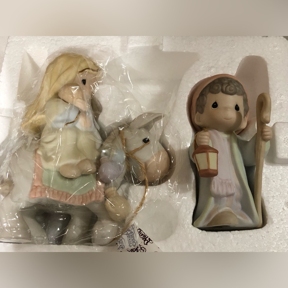Precious Moments “Flight Into Egypt” Holy Family Figurine
